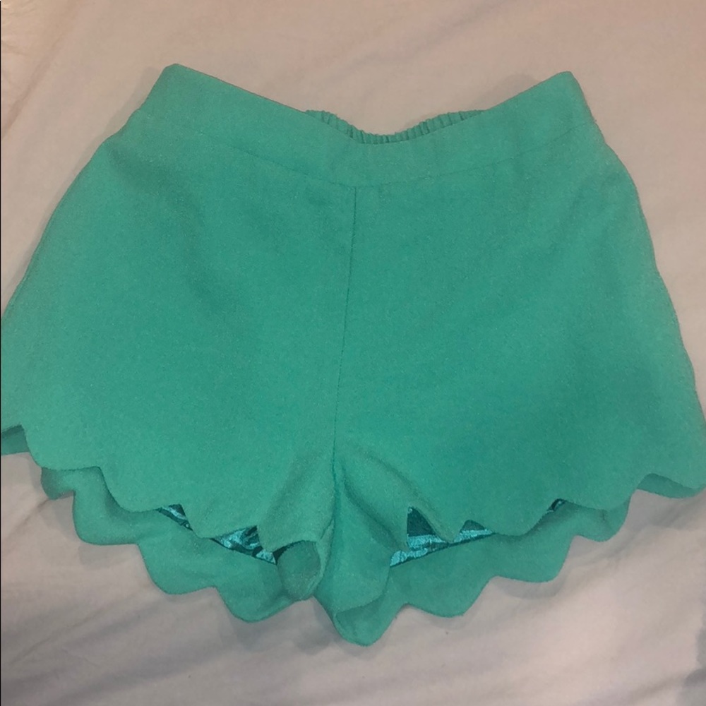 Green scallop shorts, never worn!